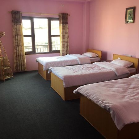 Obey Guest House Pokhara Kültér fotó