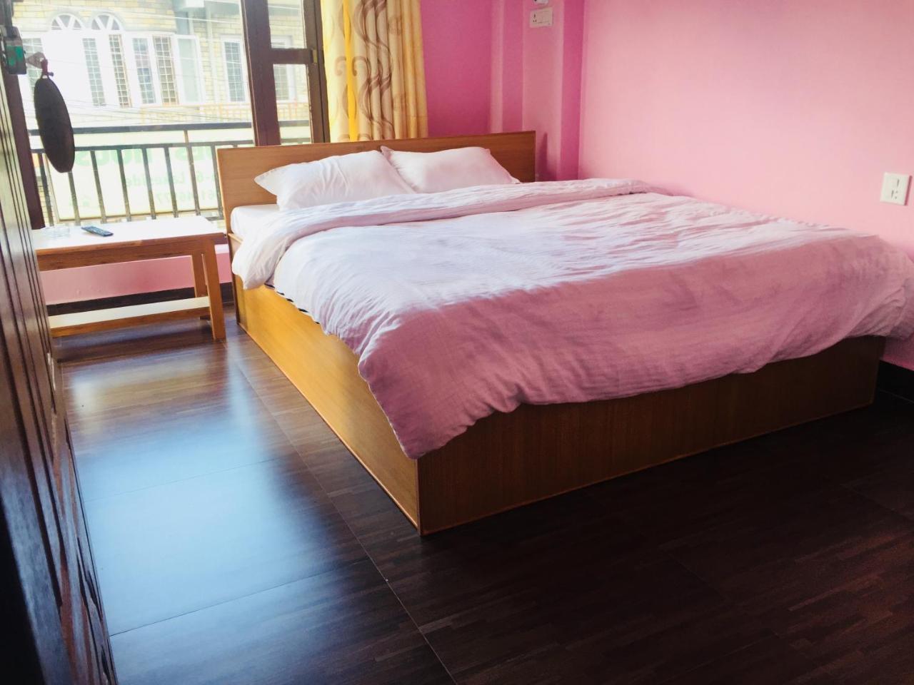 Obey Guest House Pokhara Kültér fotó