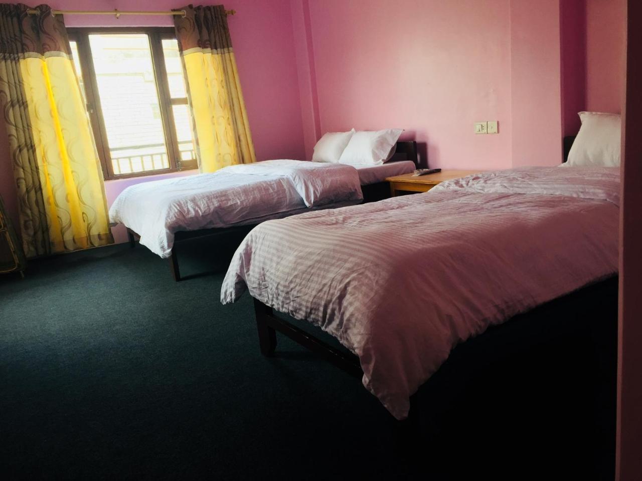Obey Guest House Pokhara Kültér fotó